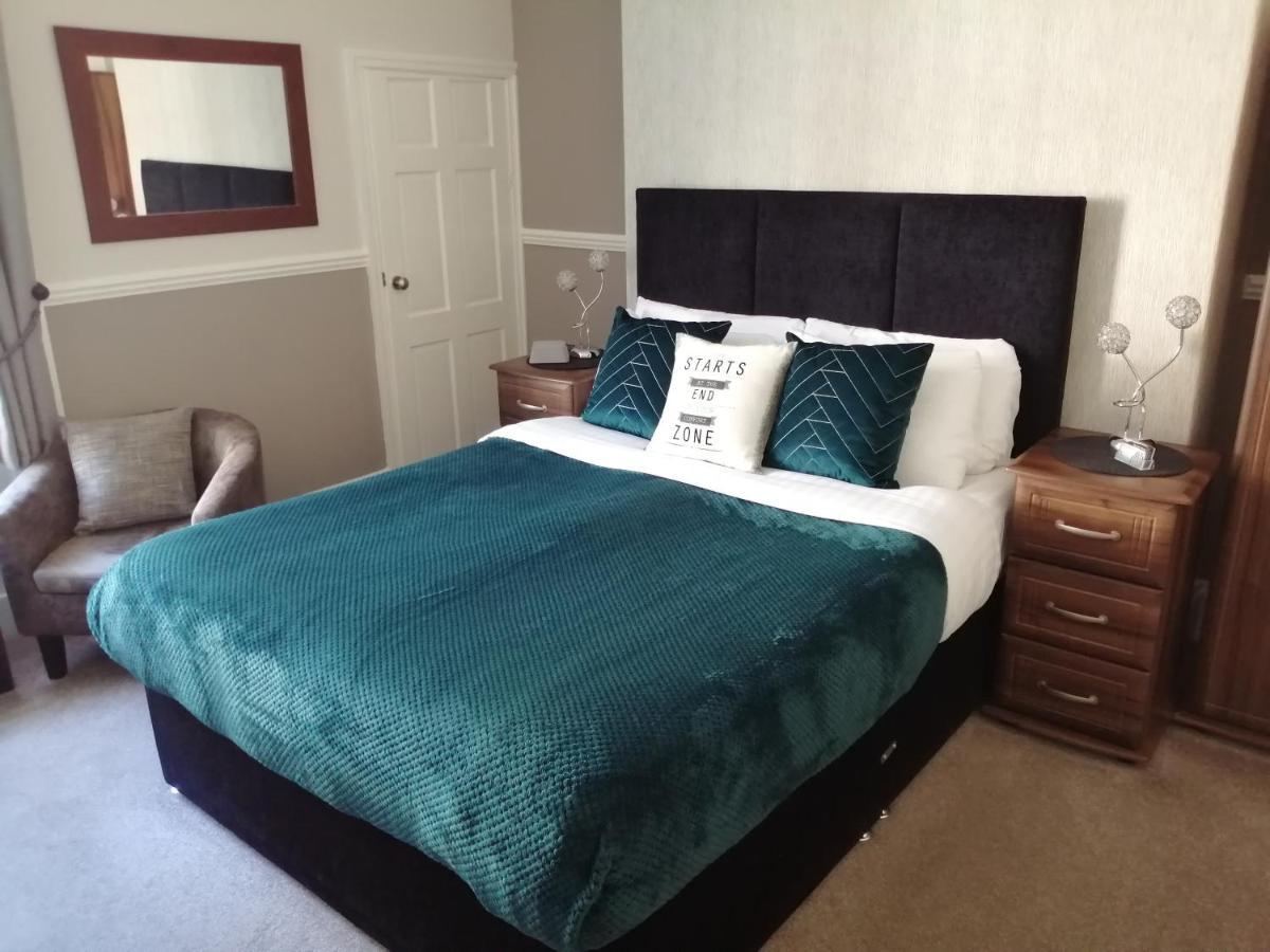 Burleigh Guest House Llandudno Zewnętrze zdjęcie