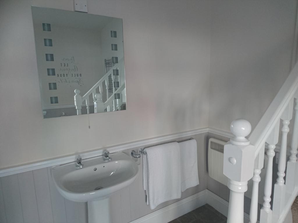 Burleigh Guest House Llandudno Zewnętrze zdjęcie